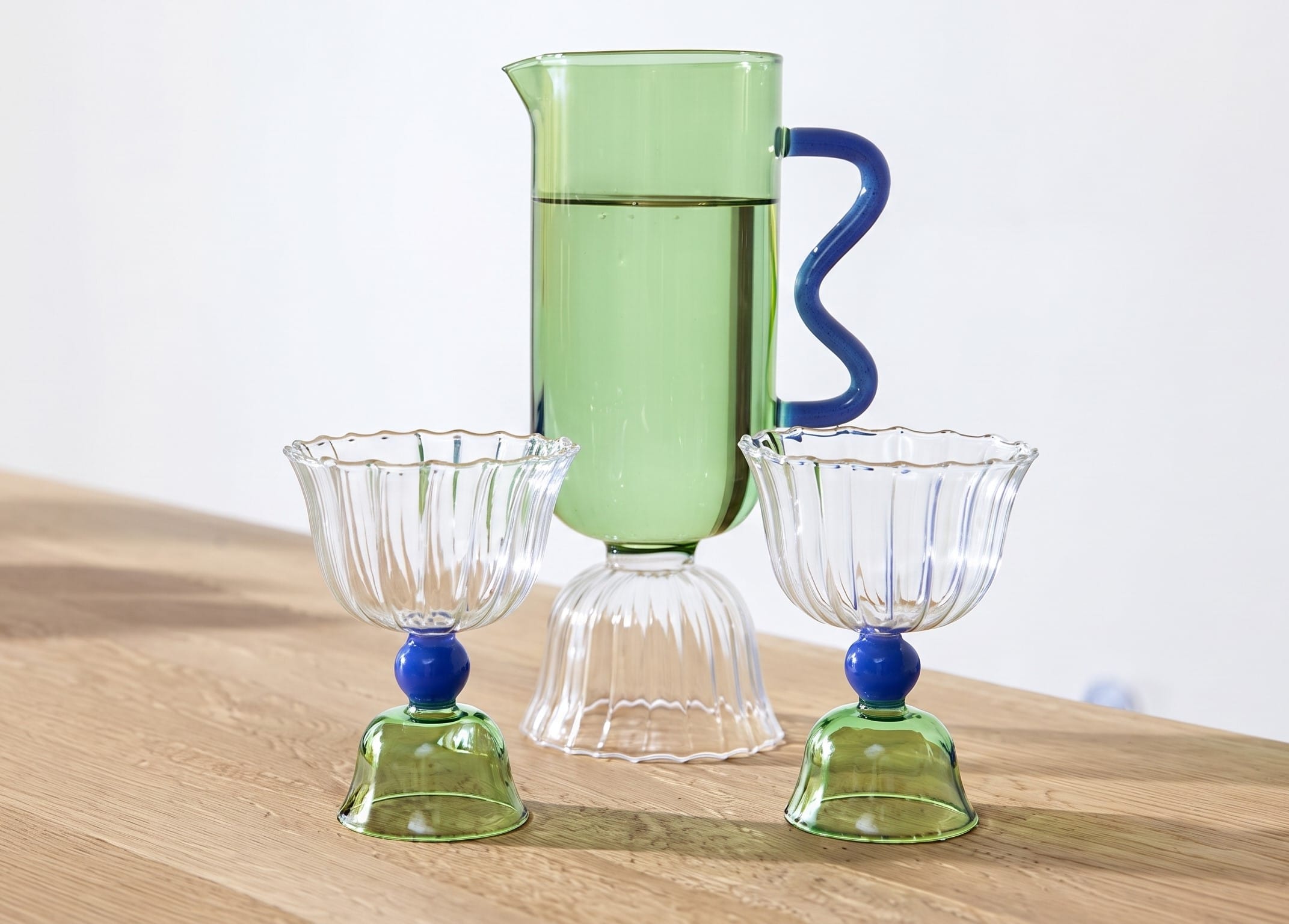 carafe-tulipe-verte-1-1.jpeg carafe-tulipe-verte-1-1.jpeg